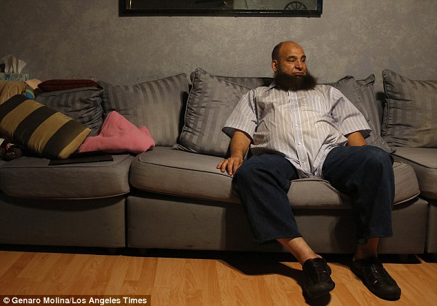 3cfc725900000578-0-image-a-37_1486616537749